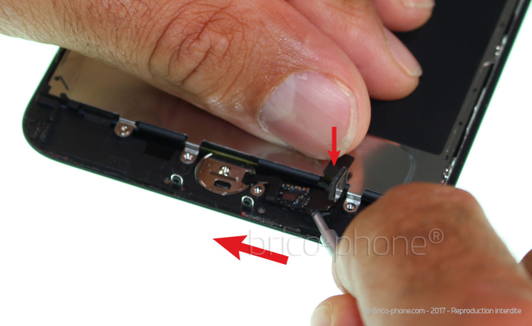 Changement d'écran complet pré-monté (châssis+vitre+LCD) sur iPhone 8 Plus photo 2