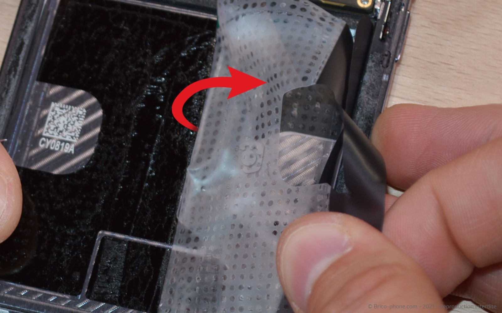 Changement de batterie sur Find X2 Pro photo 1