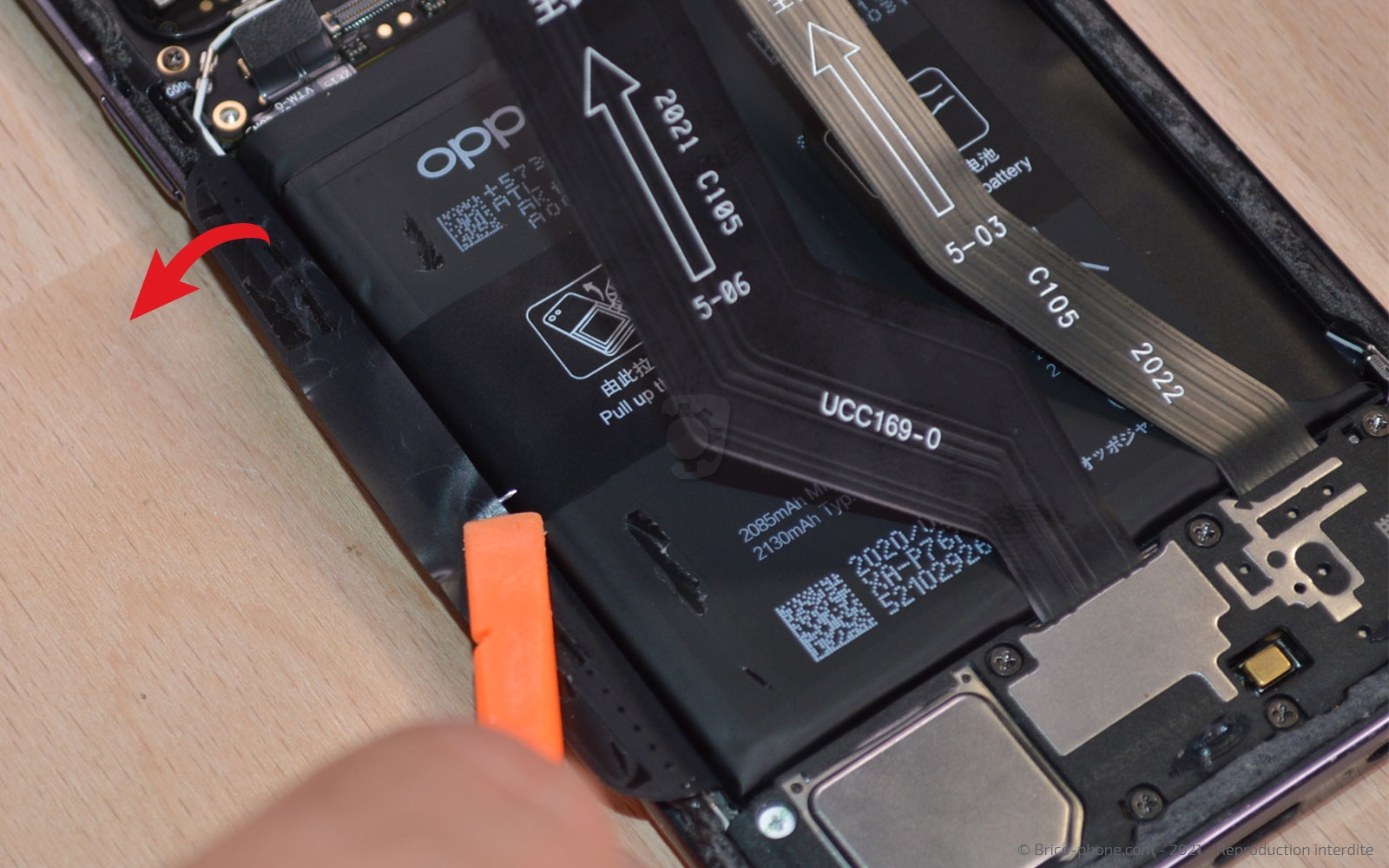 Changement de batterie sur Find X2 Pro photo 2