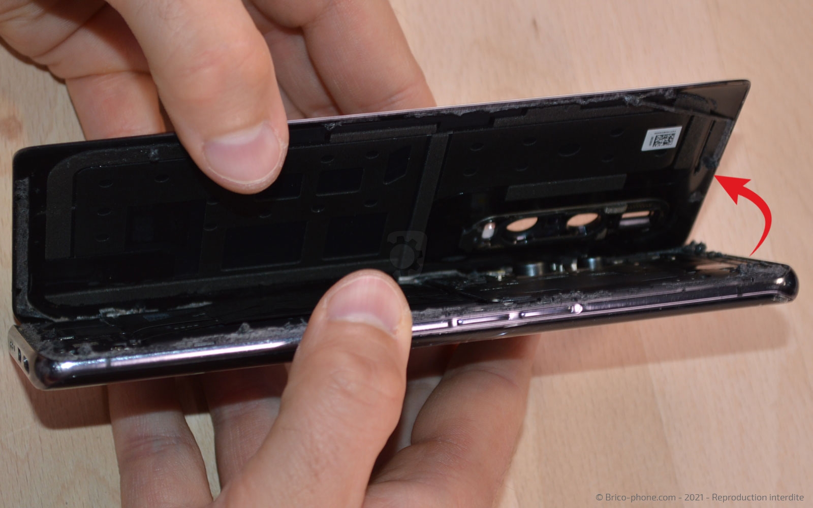 Changement de batterie sur Find X2 Pro photo 3