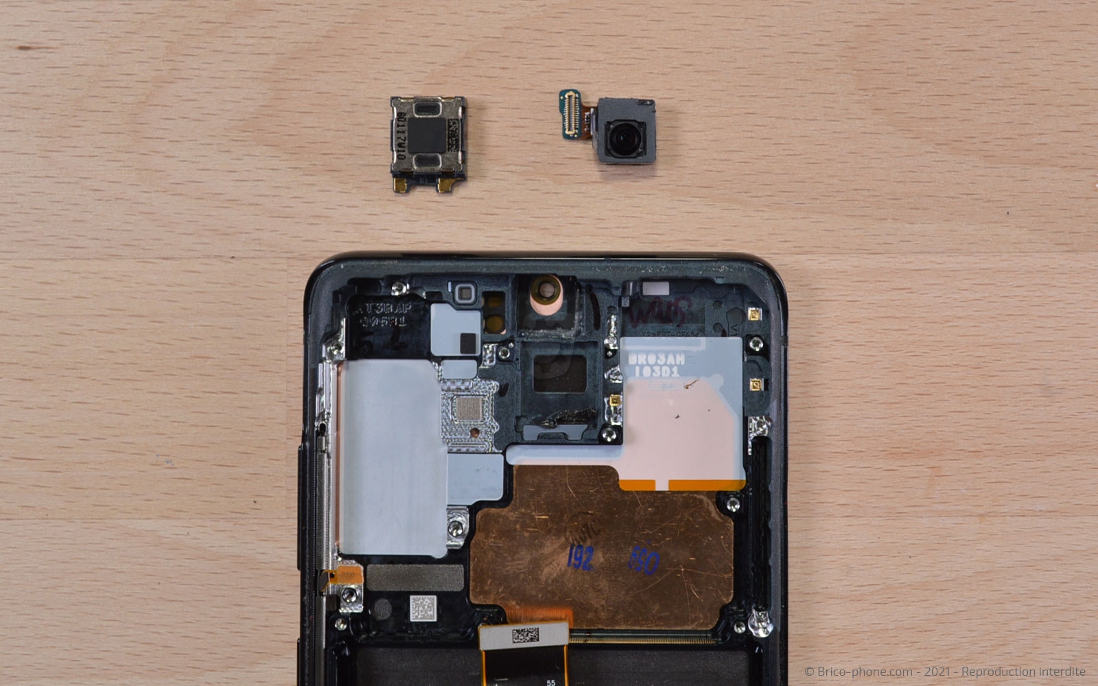 Démontage complet sur Galaxy S20 Plus photo 4