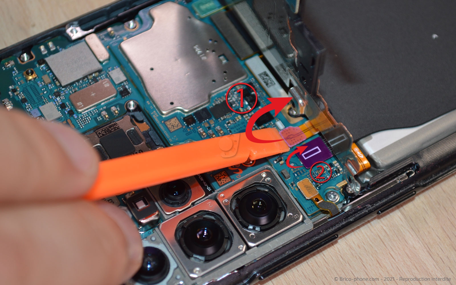 Changement de batterie  sur Galaxy S20 Plus photo 3