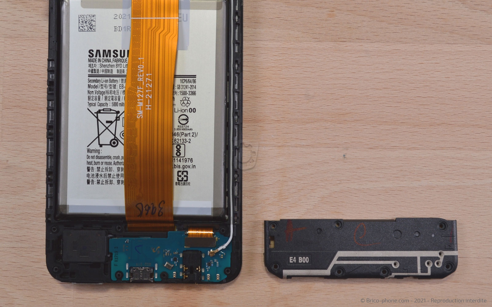 Changement du connecteur de charge sur Galaxy A12 / A12 Nacho photo 3