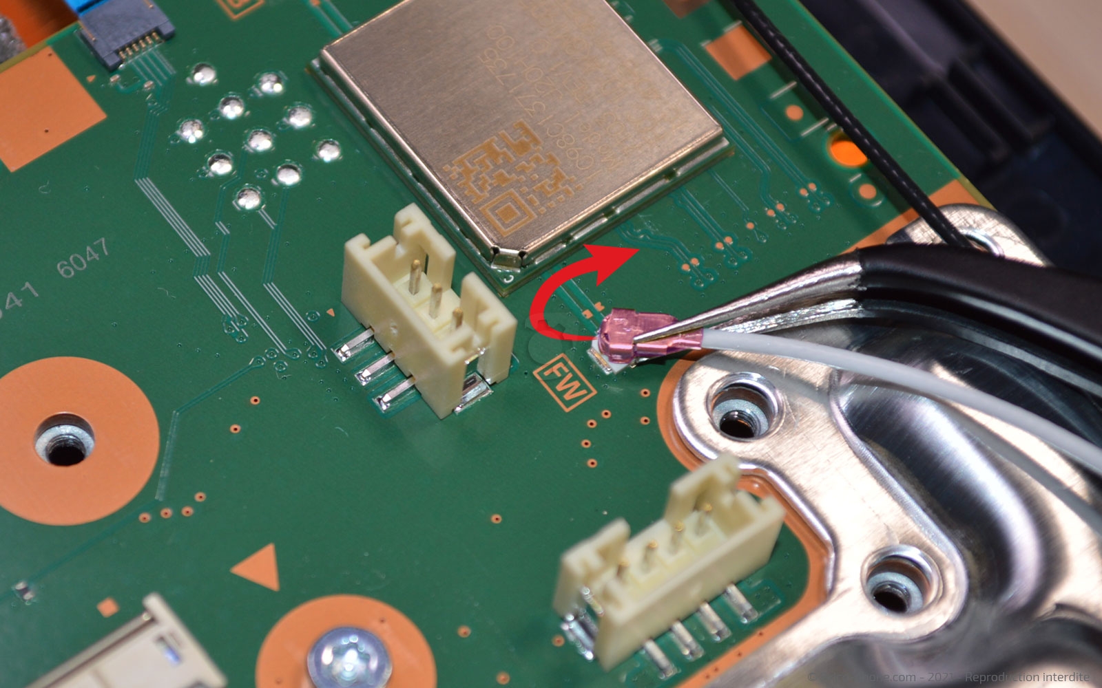 Démontage complet de la Console sur Playstation 5 photo 3