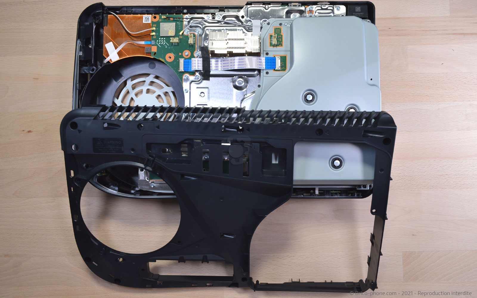 Changement du bloc d'alimentation sur Playstation 5 photo 3