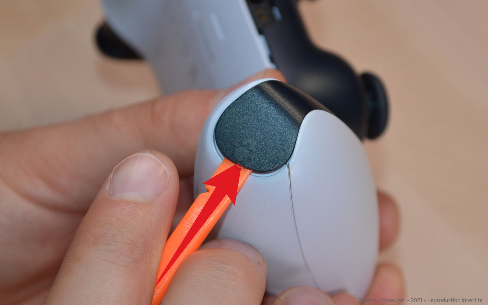 Changement des Joysticks de la manette sur Playstation 5 photo 3