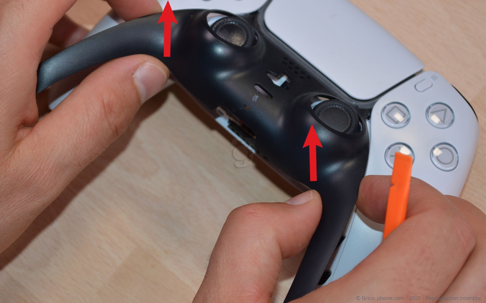 Changement des Joysticks de la manette sur Playstation 5 photo 1