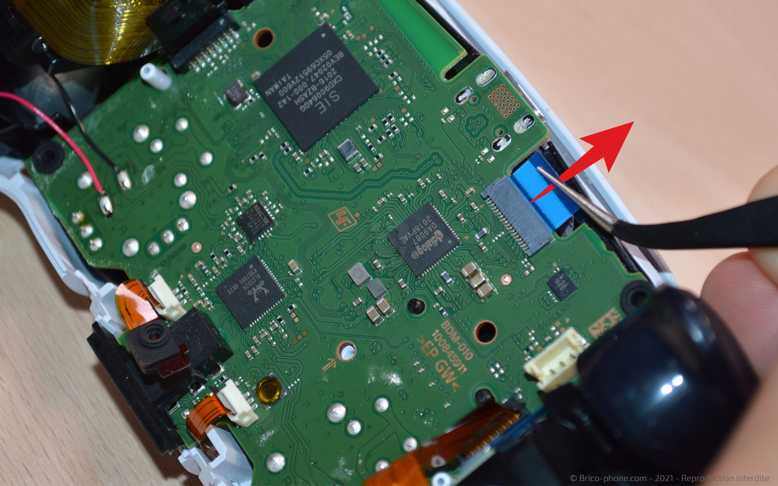 Changement des Joysticks de la manette sur Playstation 5 photo 1