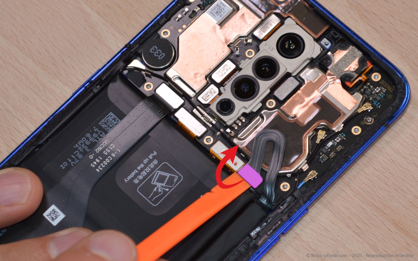 Changement du connecteur de charge sur Realme X2 Pro photo 4