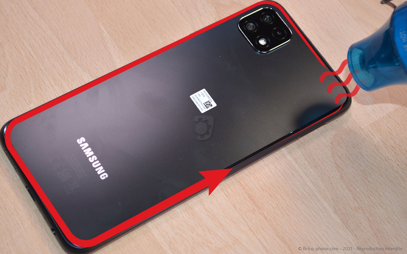 Changement de batterie sur Galaxy A22 (5G) photo 2