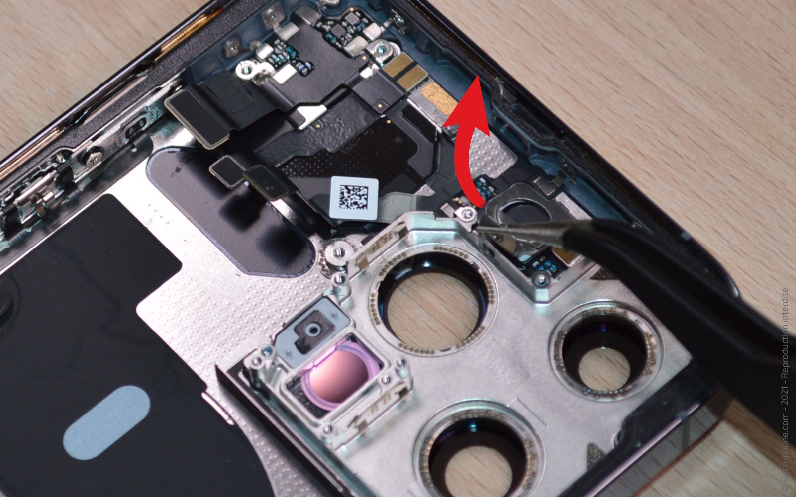 Guide de réparation sur iPhone 13 Pro photo 2