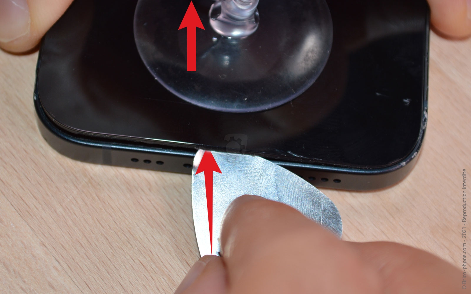 Changement d'écran sur iPhone 13 photo 2