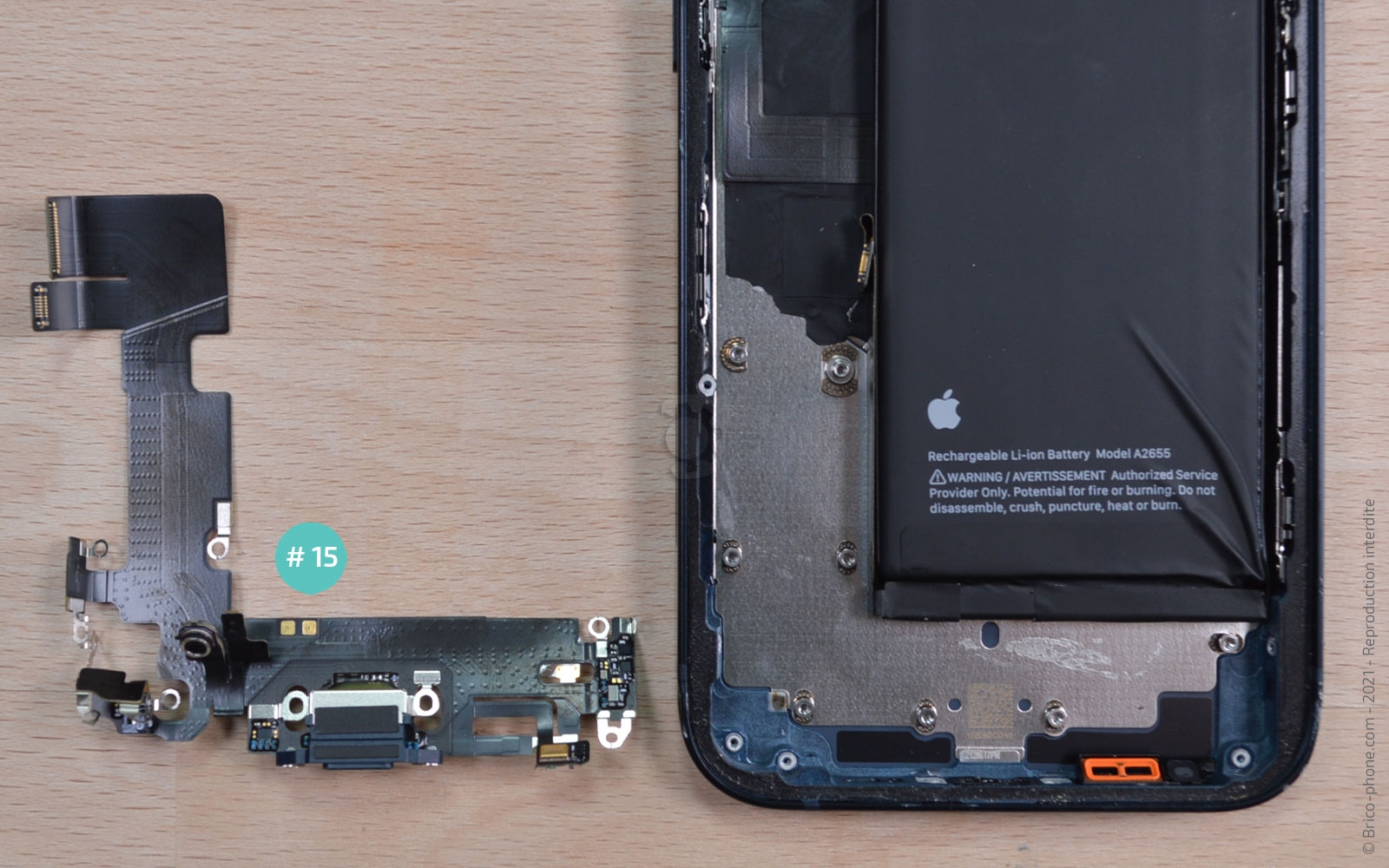 Changement du connecteur de charge sur iPhone 13 photo 3