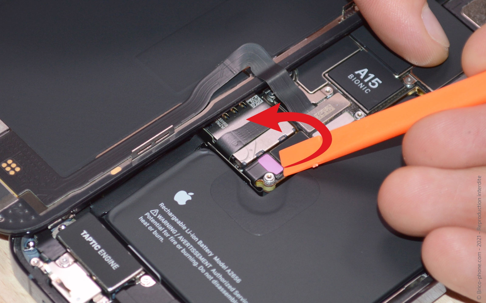 Changement de batterie sur iPhone 13 Pro photo 1