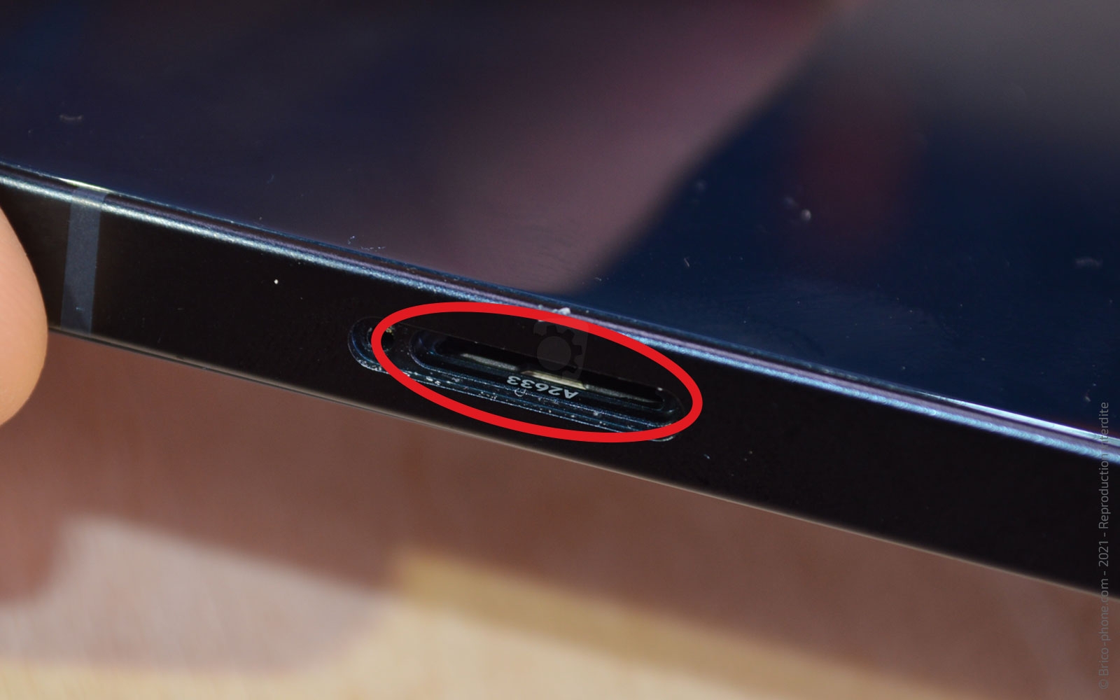 Changement du module des caméras arrière sur iPhone 13 photo 4