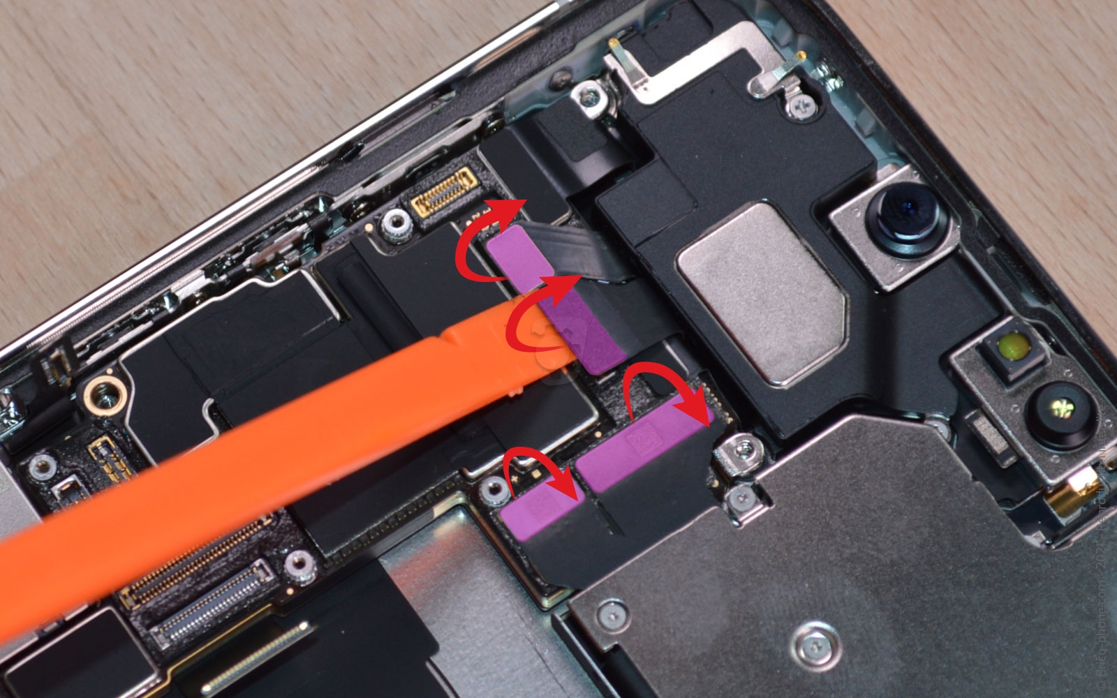 Comment changer le buzzer (HP interne) sur iPhone 13 Pro Max photo 2