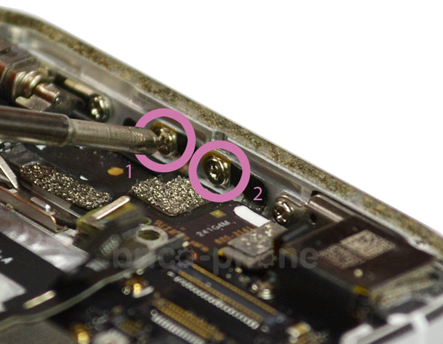 Remise à neuf sur iPhone 5 photo 1