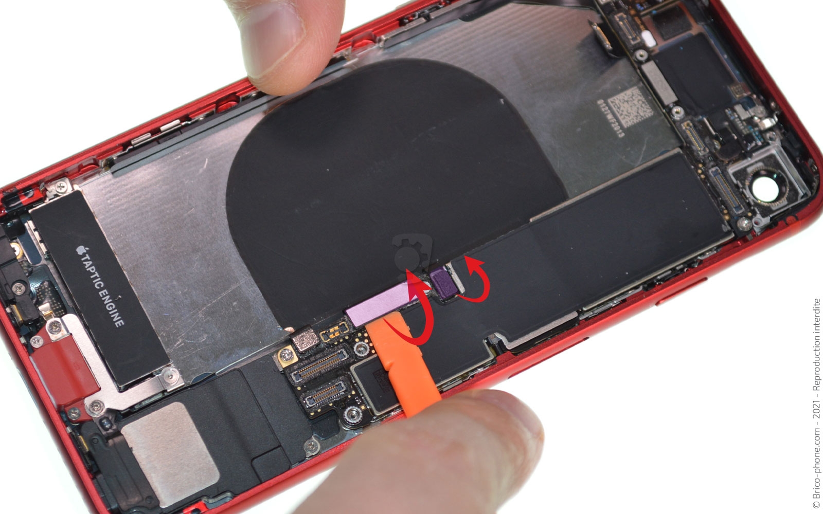 Changement de la coque arrière sur iPhone 8 photo 2