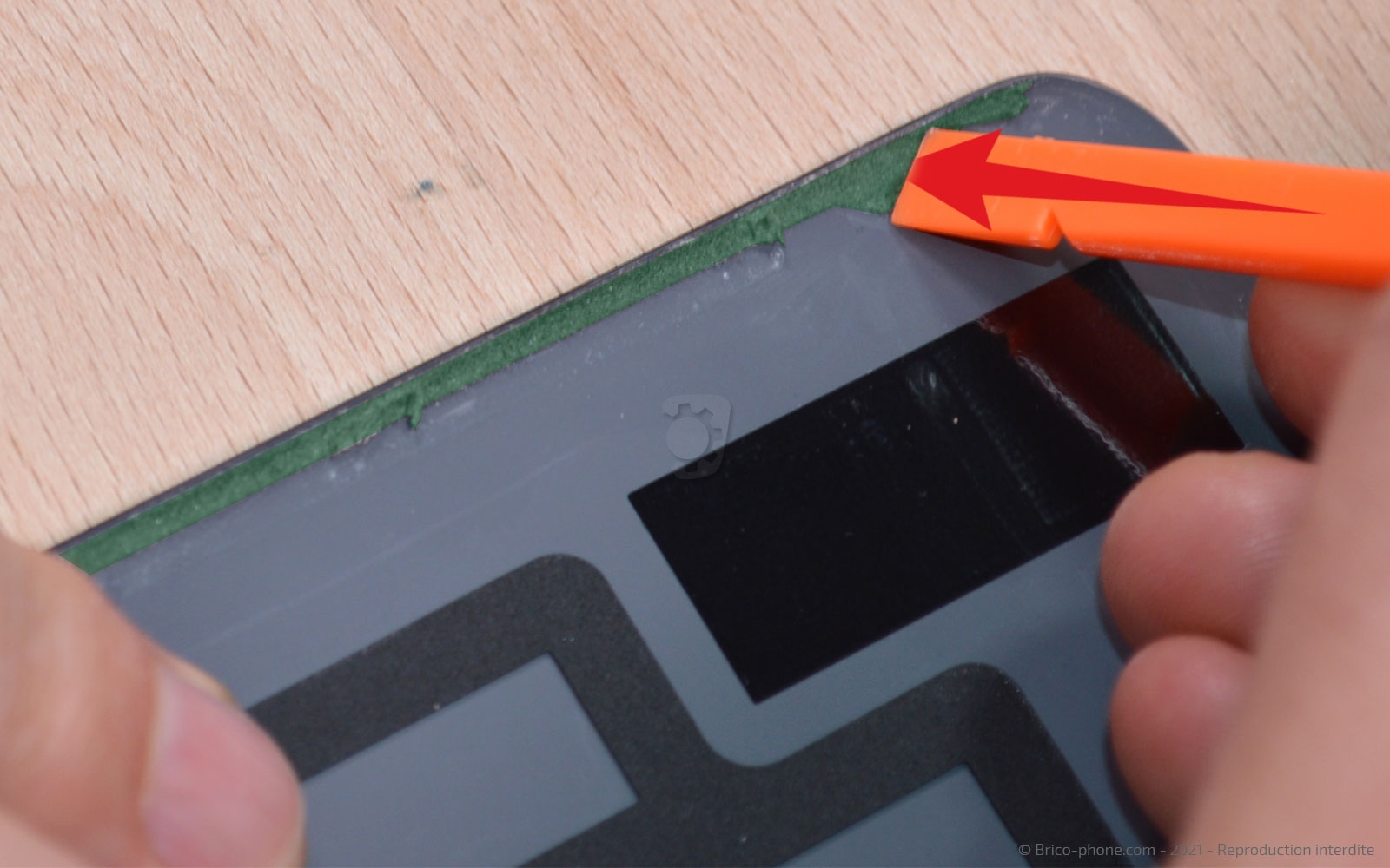 Changement de batterie sur A15 photo 3