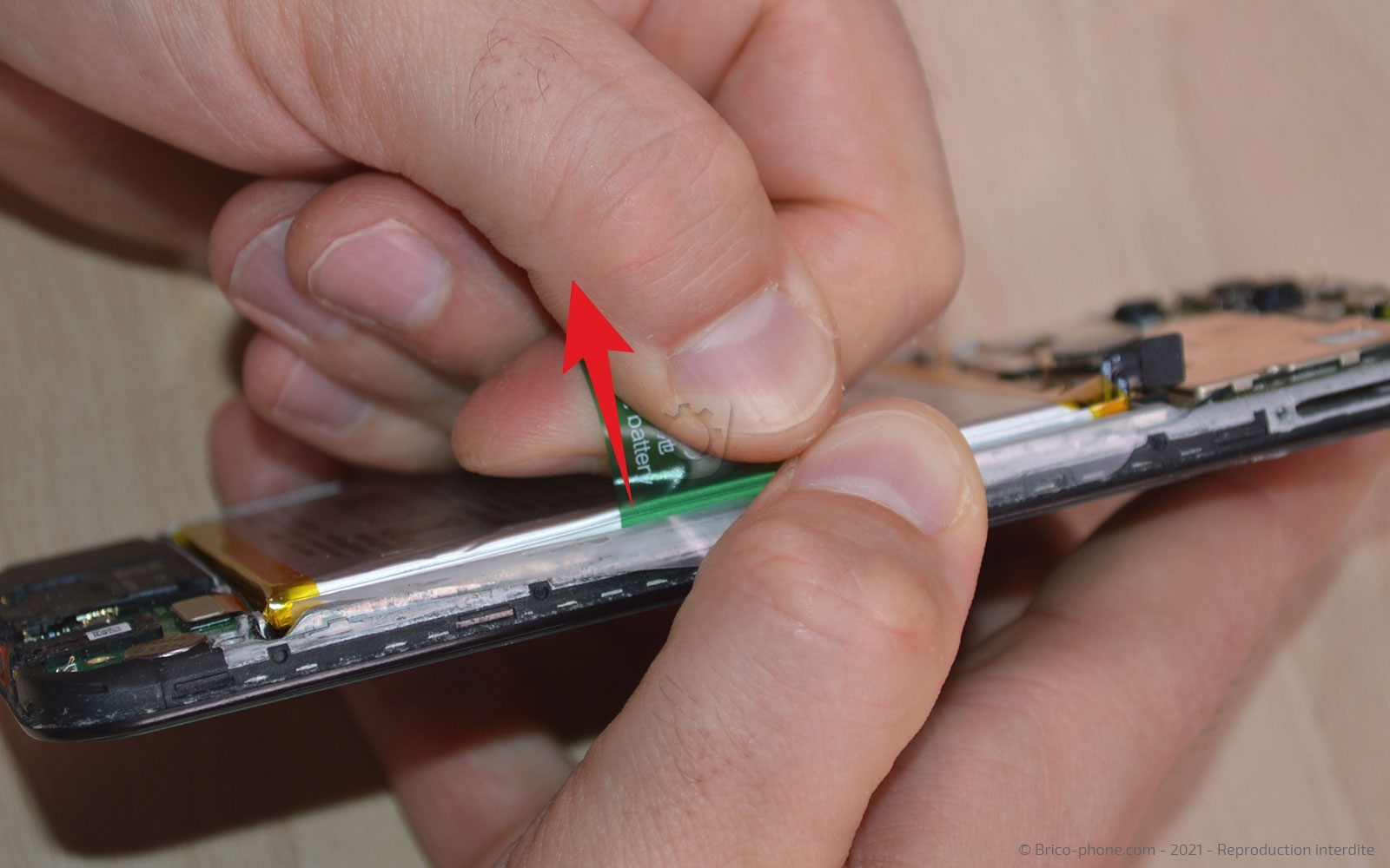 Changement de batterie sur A15 photo 3
