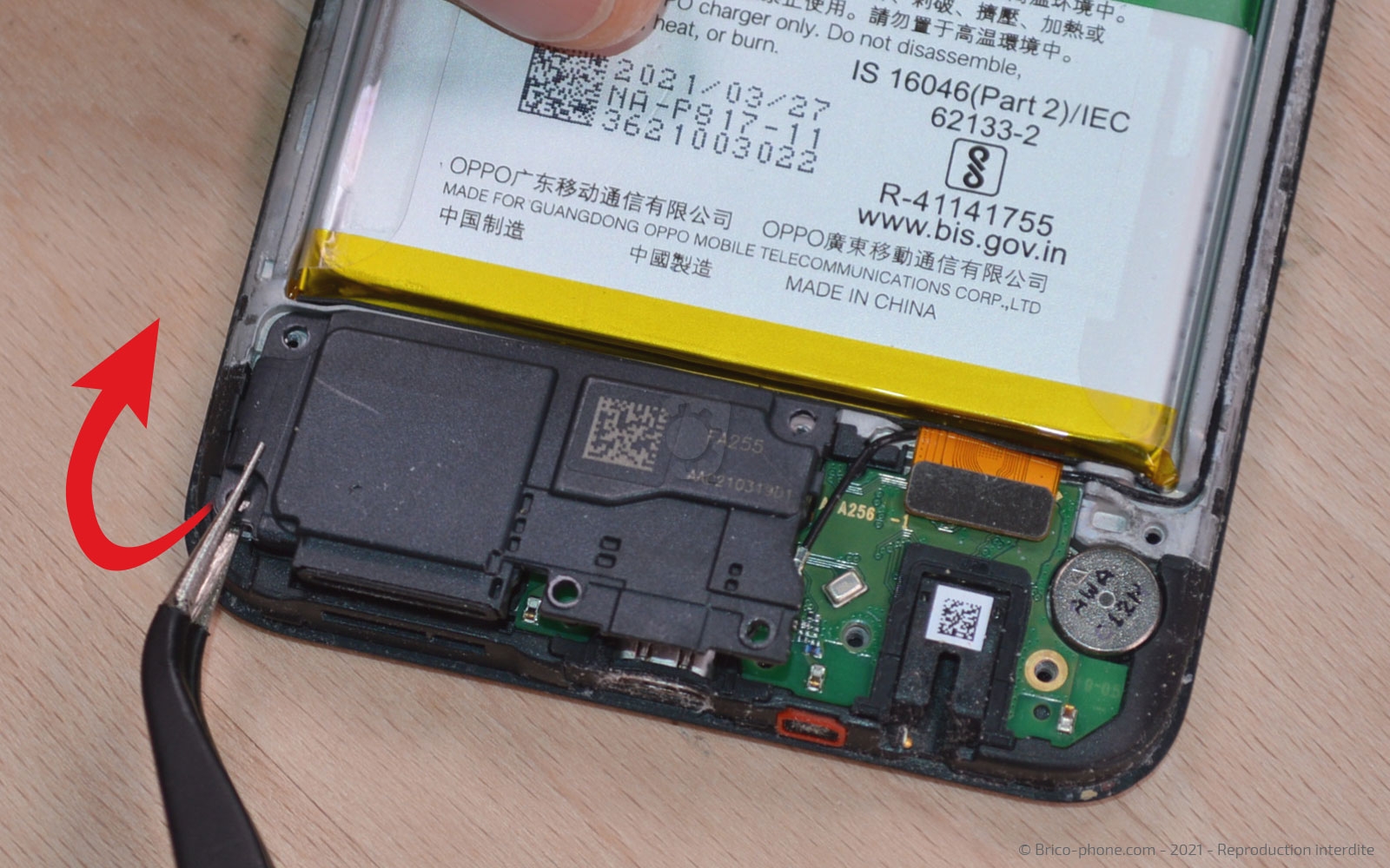 Changement du connecteur de charge sur A15 photo 1