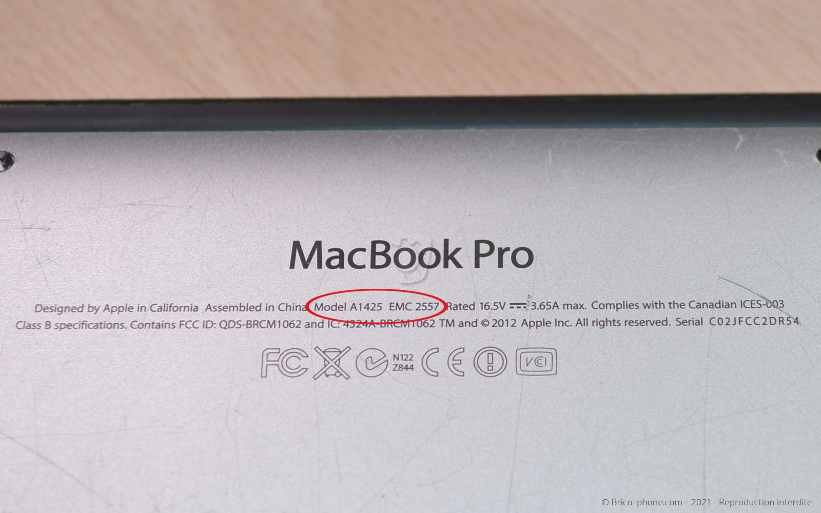 Changement de batterie sur Macbook Pro 13 pouces A1425 EMC 2672 - 2013 photo 1