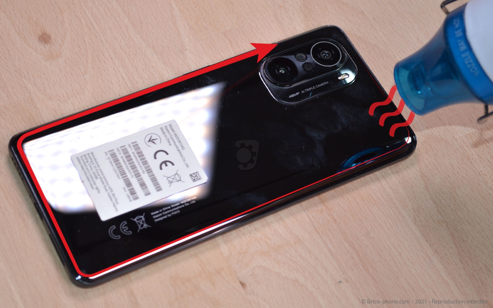 Comment changer la batterie sur Poco F3 photo 2