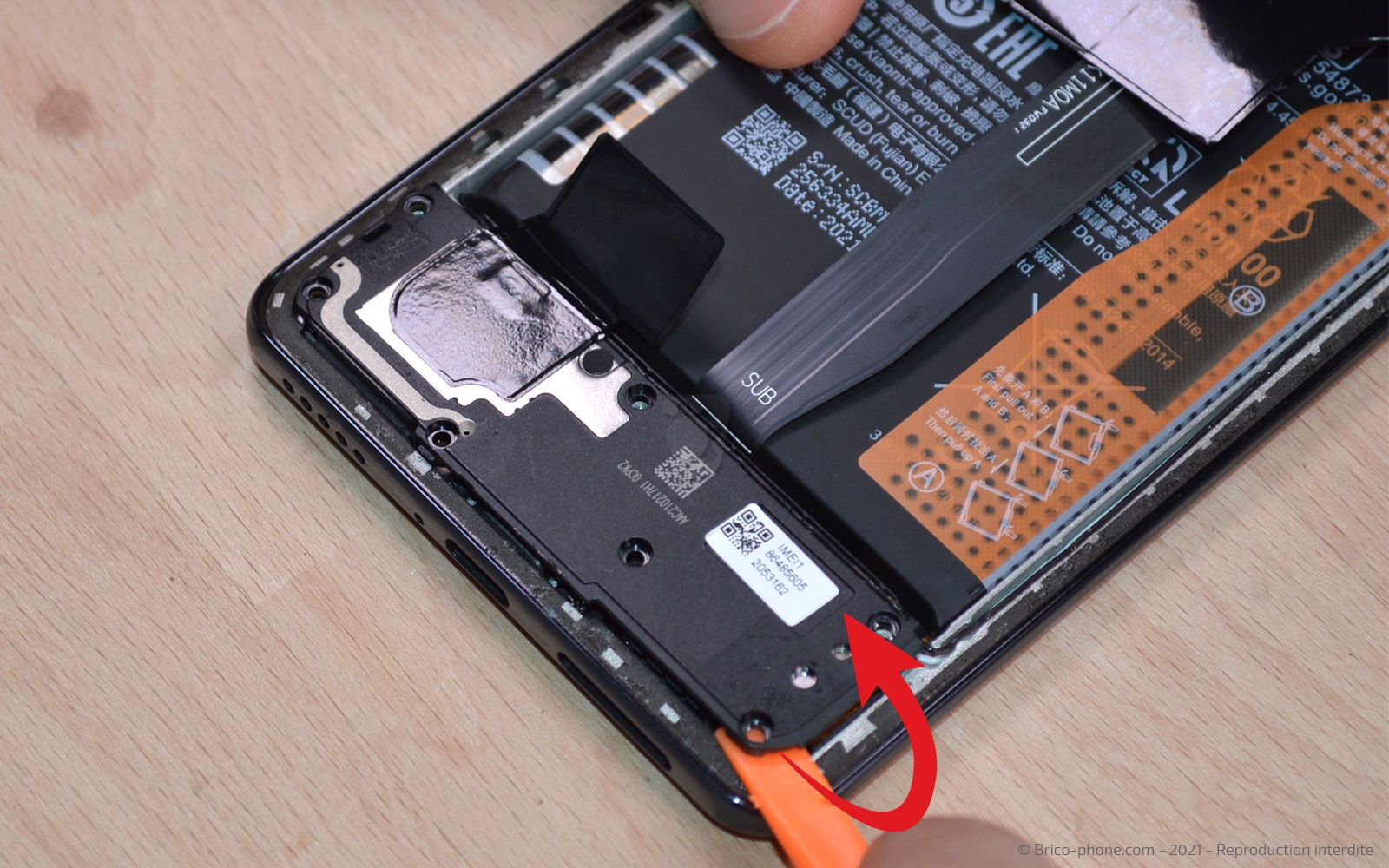 Comment changer le connecteur de charge sur Poco F3 photo 2