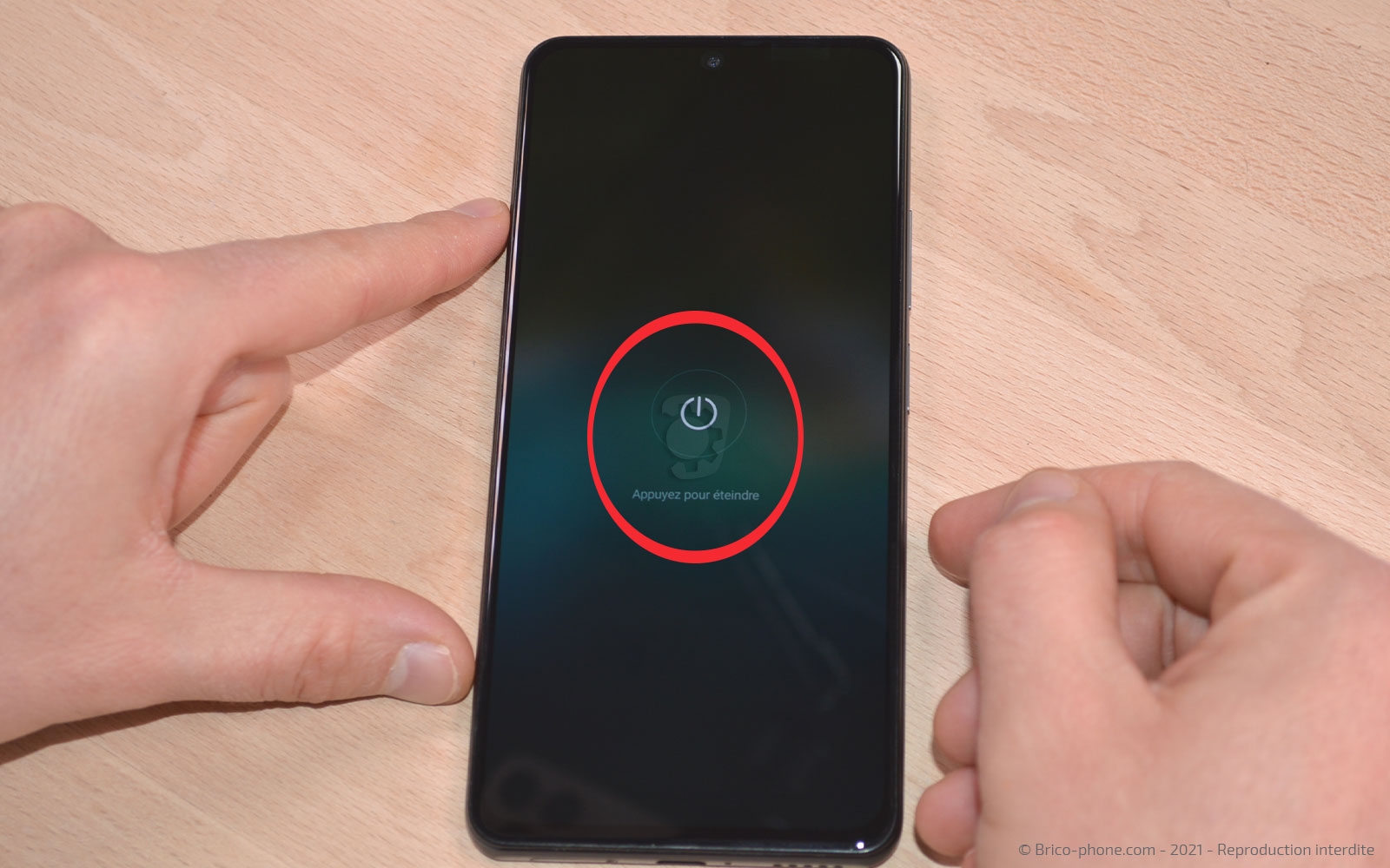 Comment changer le connecteur de charge sur Poco F3 photo 2
