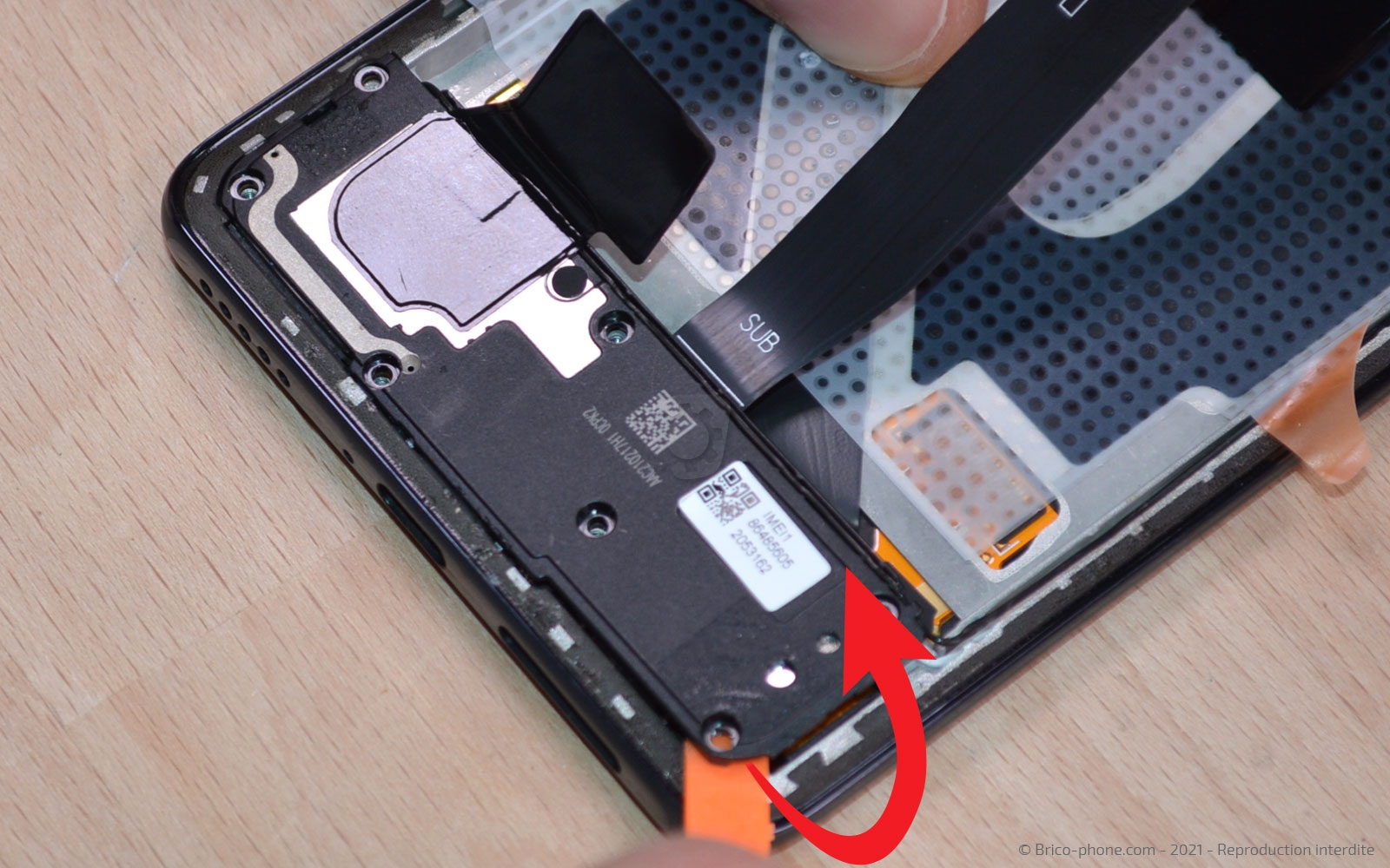 Comment changer le bloc écran sur Poco F3 photo 2