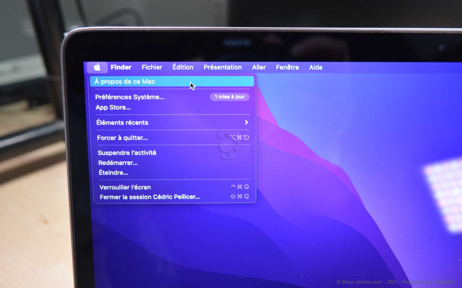 Changement de batterie sur Macbook Pro 13 pouces A1708 EMC 3164 - 2017 photo 2