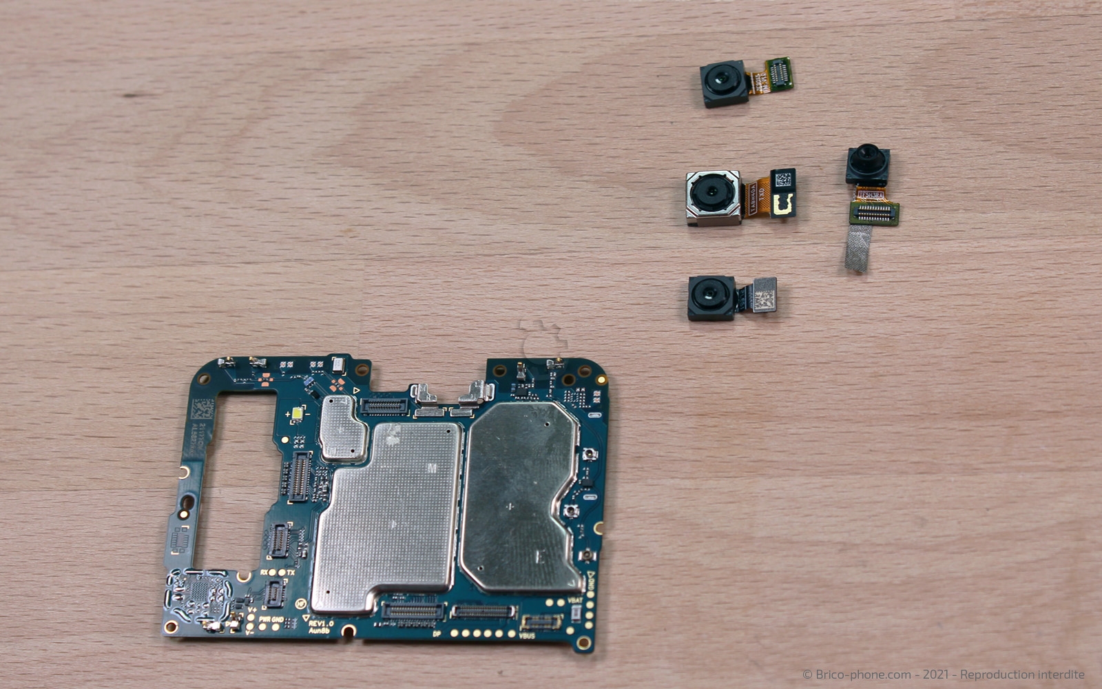 Démontage complet sur Galaxy A03s photo 3