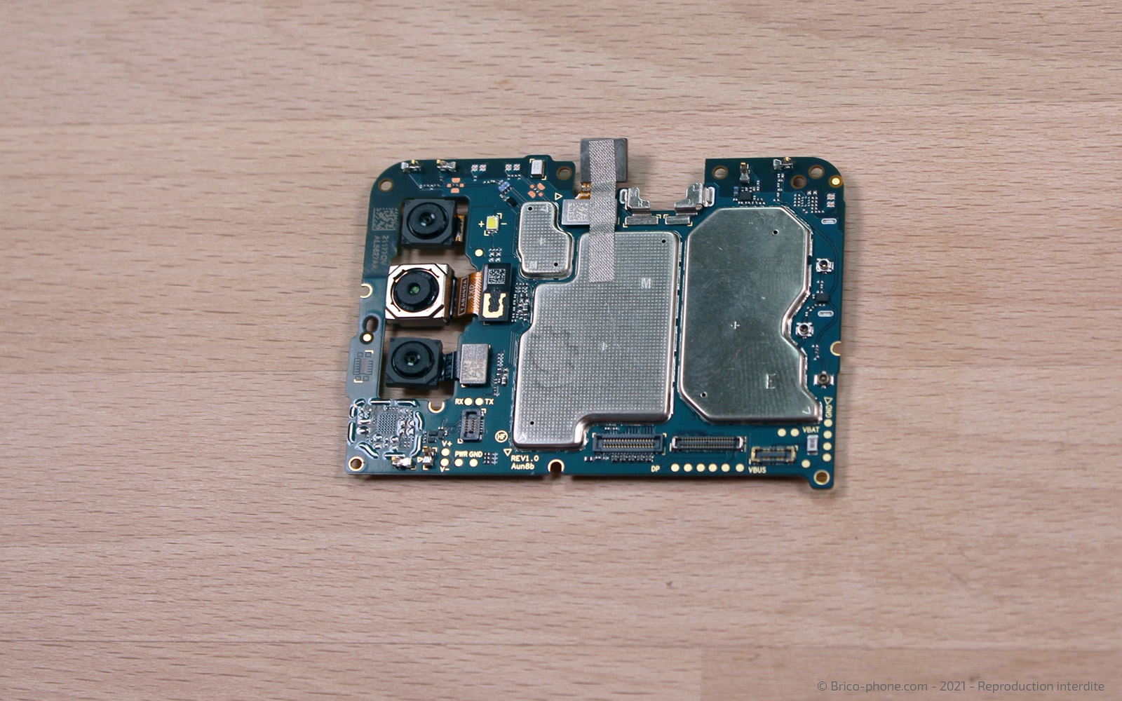 Démontage complet sur Galaxy A03s photo 3