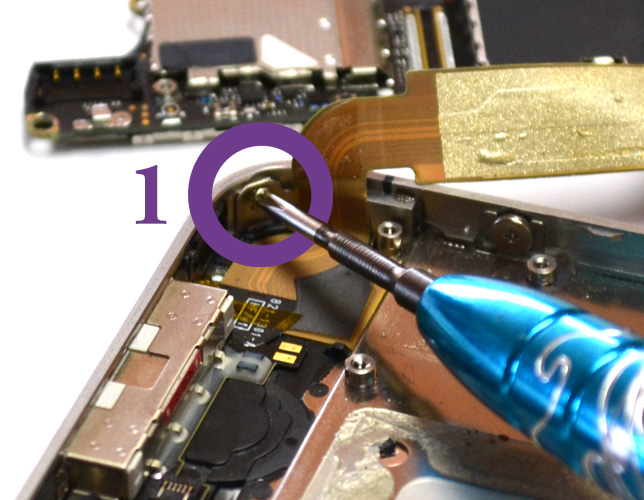 Changement d'écran (vitre+LCD) sur iPhone 4S photo 1