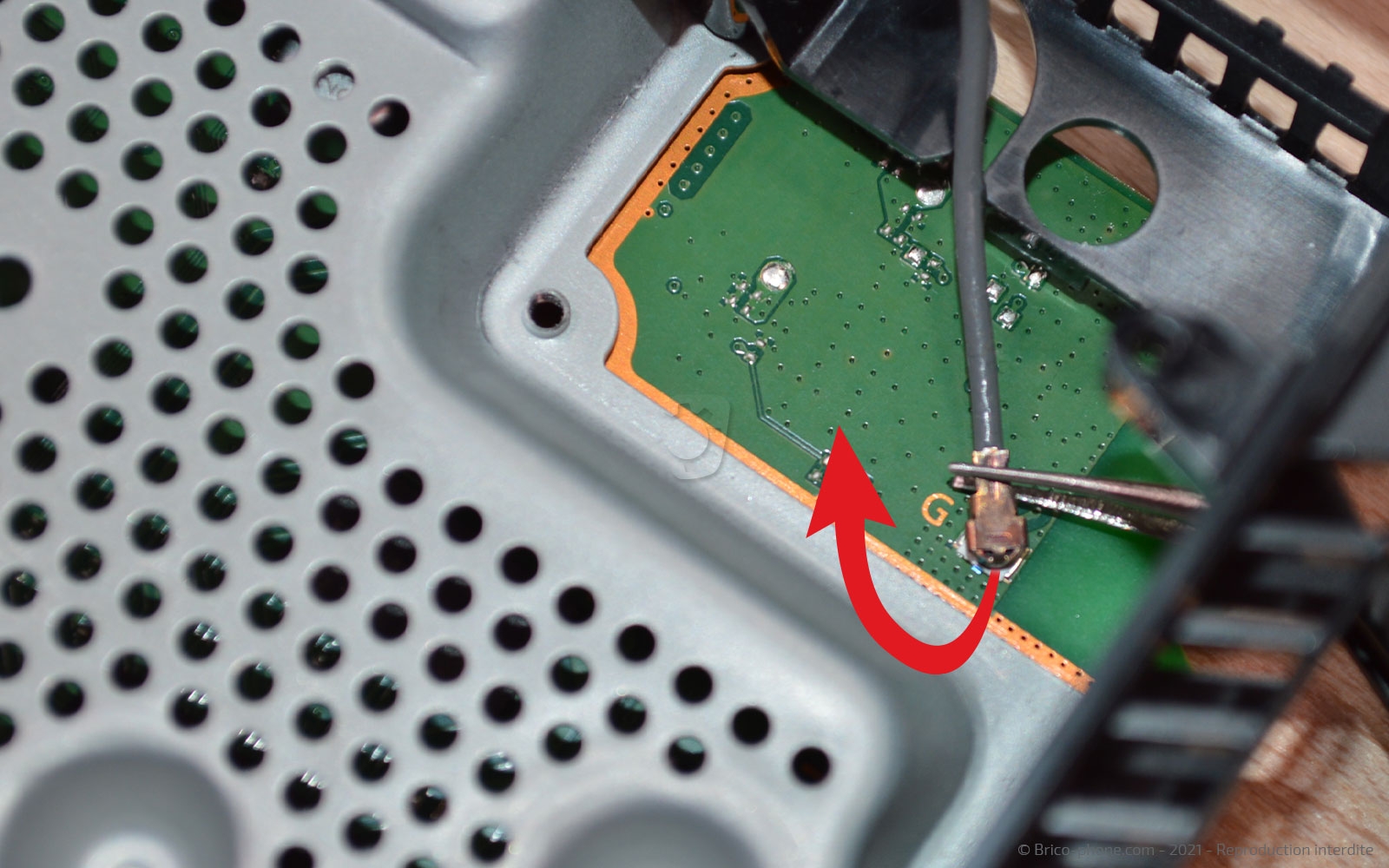 Changement du lecteur Blu-Ray sur Playstation 4 SLIM photo 1