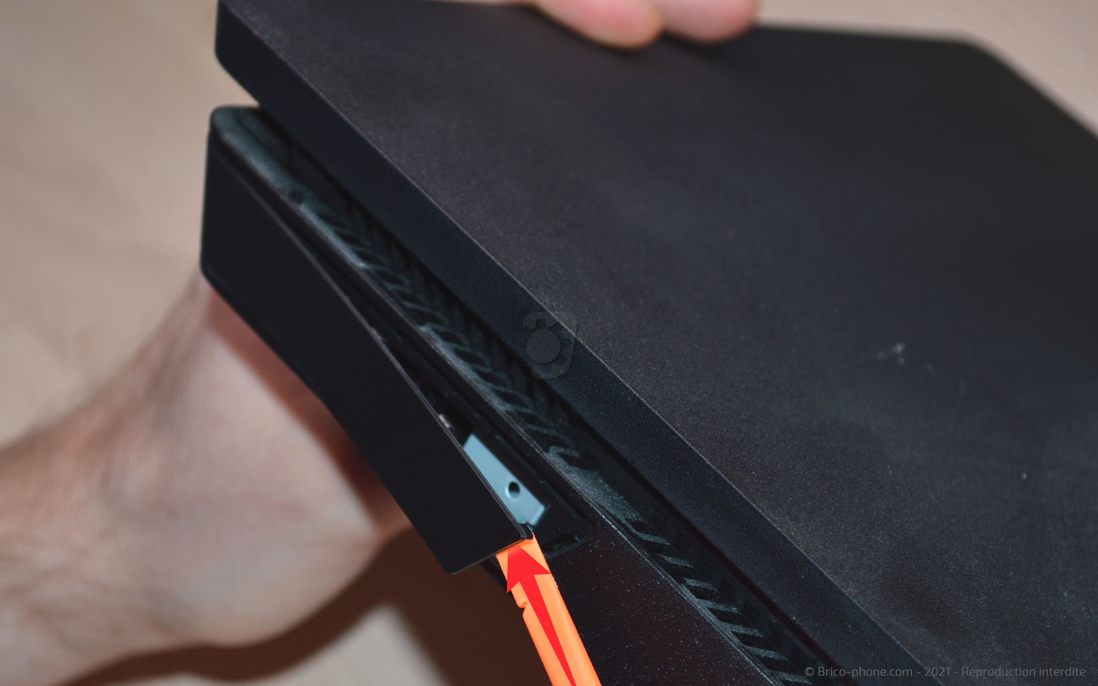 Changement du lecteur Blu-Ray sur Playstation 4 SLIM photo 1