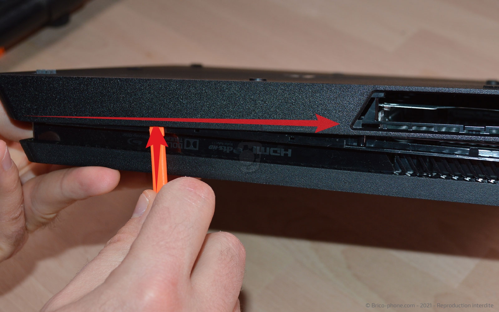 Changement du ventilateur sur Playstation 4 SLIM photo 2