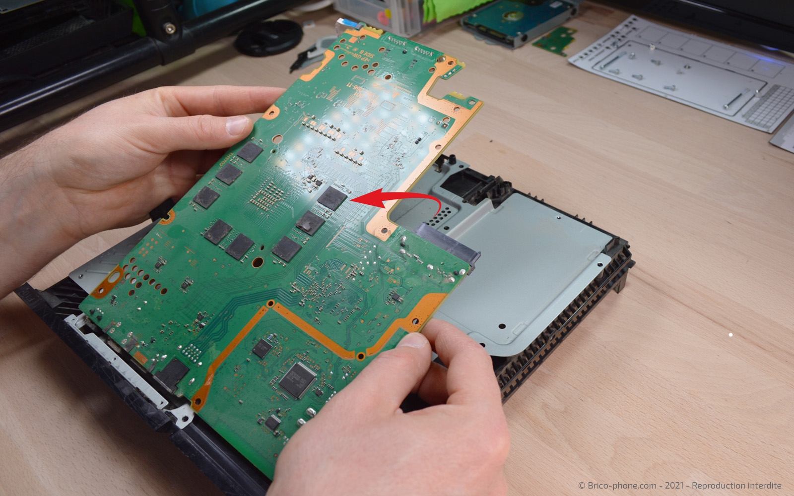 Démontage complet de la Console sur Playstation 4 photo 1