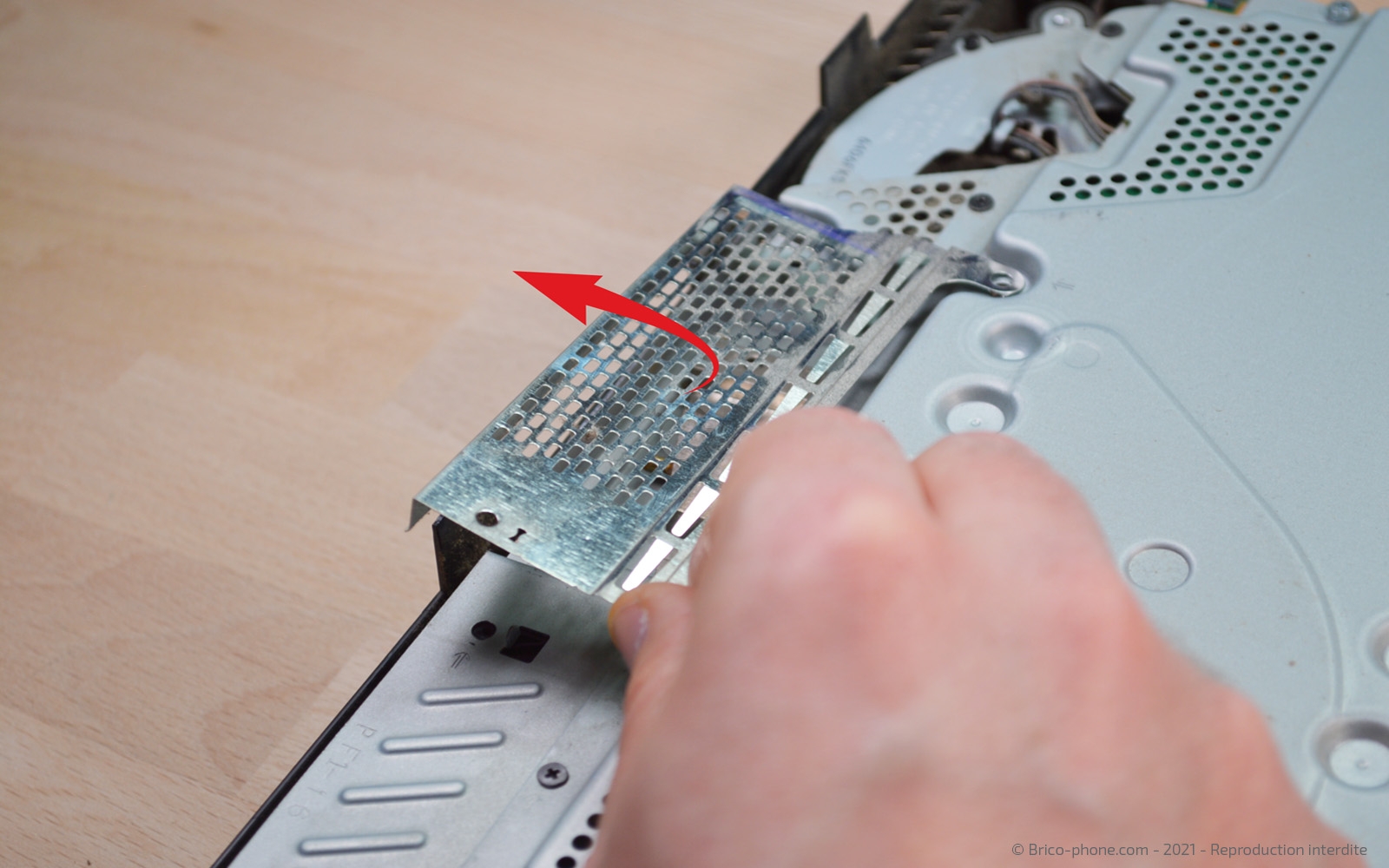 Démontage complet de la Console sur Playstation 4 photo 4