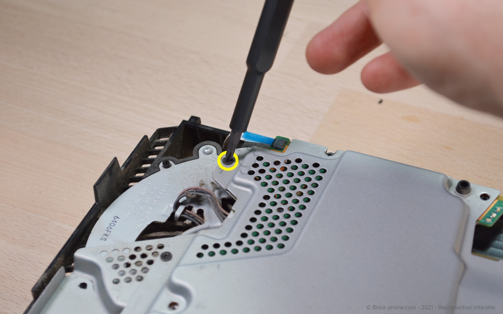 Démontage complet de la Console sur Playstation 4 photo 4