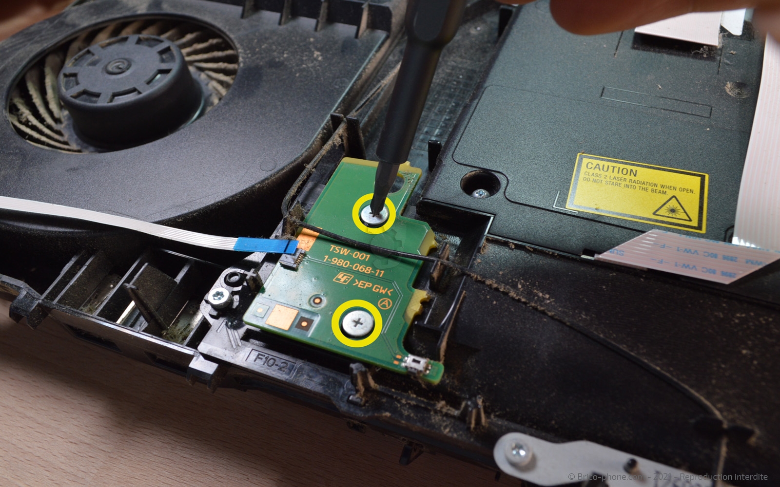 Démontage complet de la Console sur Playstation 4 photo 2