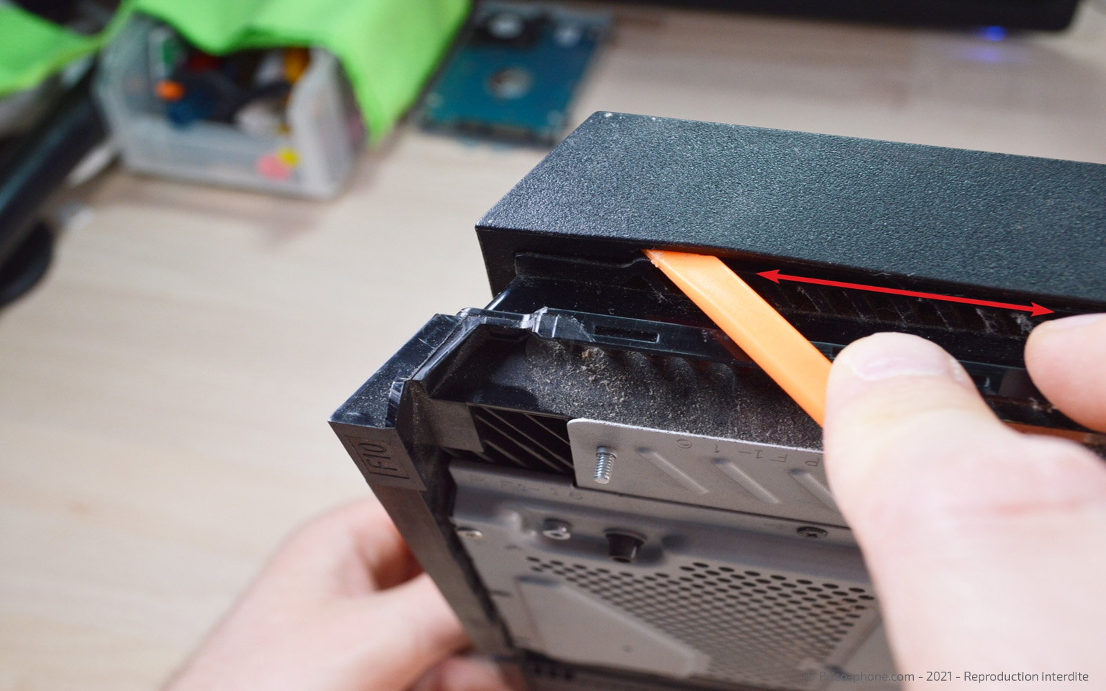 Démontage complet de la Console sur Playstation 4 photo 3