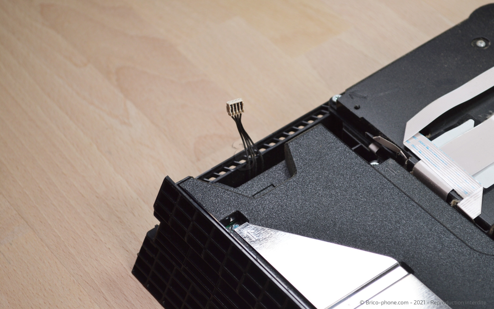 Changement du lecteur Blu-Ray sur Playstation 4 photo 3