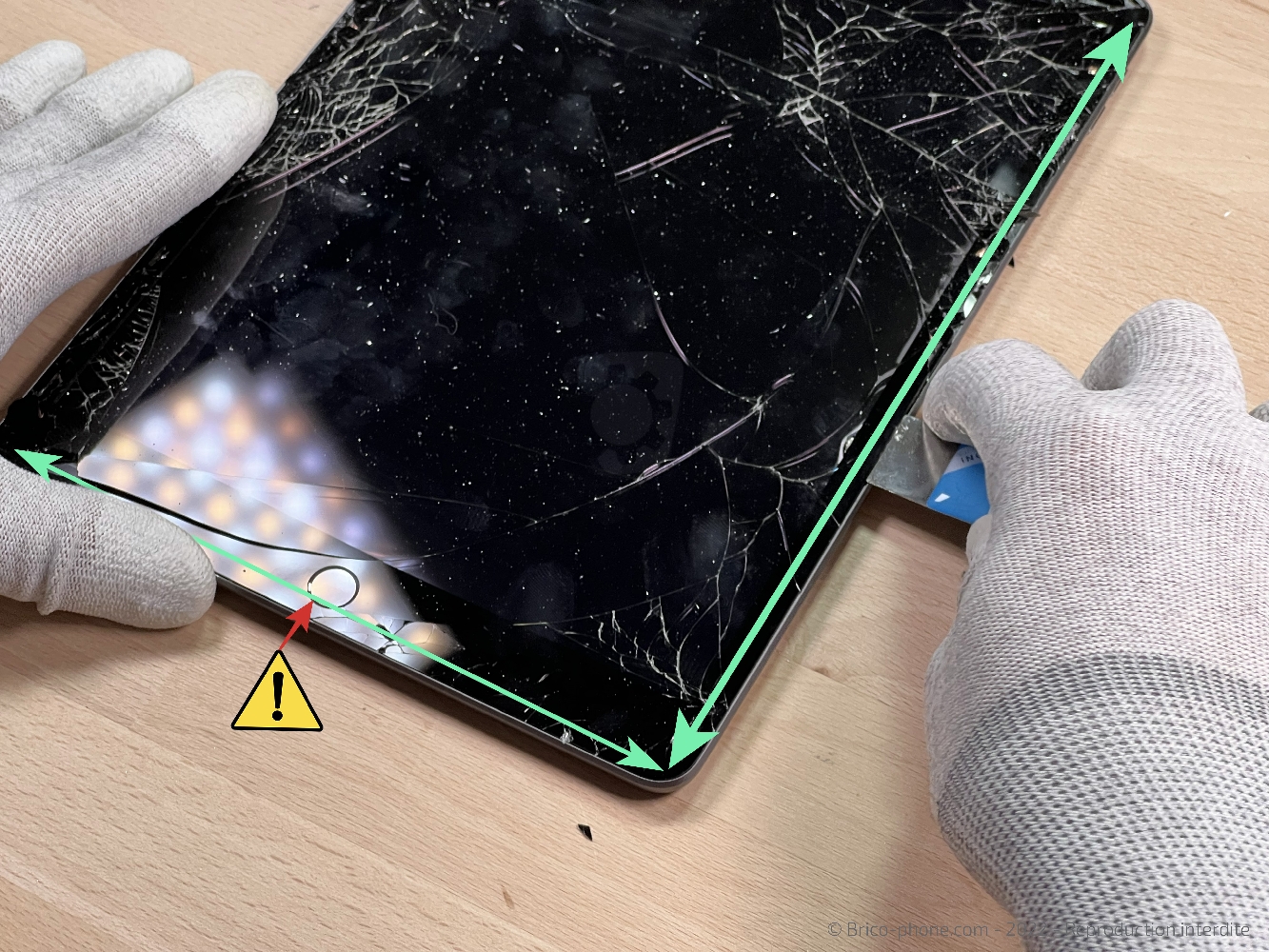 Changement de la vitre tactile sur iPad 9 2021 photo 2