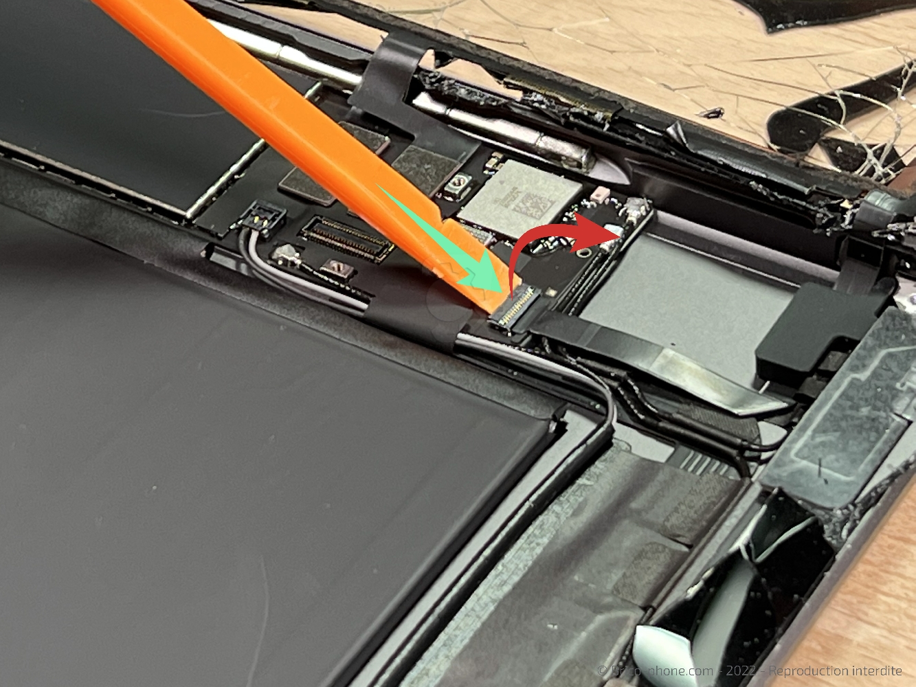 Changement de la vitre tactile sur iPad 9 2021 photo 3