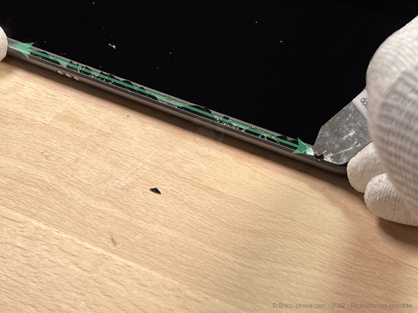 Changement de la vitre tactile sur iPad 9 2021 photo 3