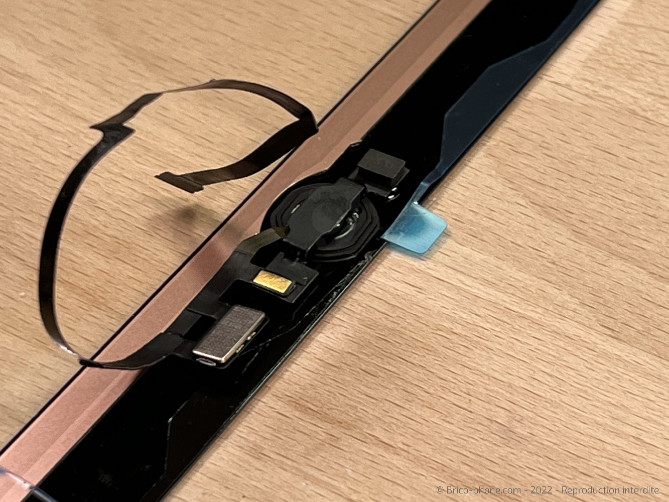 Changement de la vitre tactile sur iPad 9 2021 photo 2