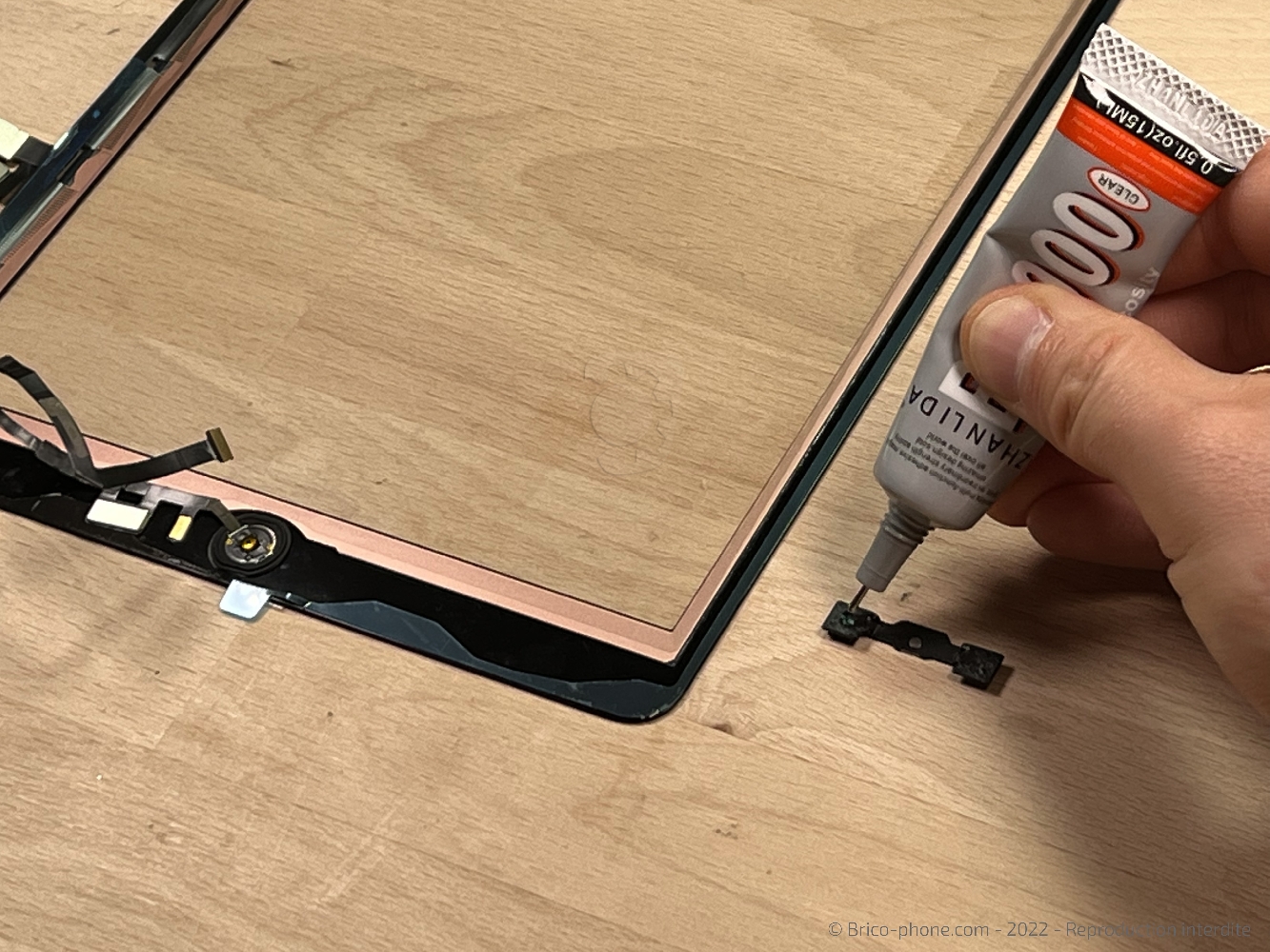 Changement de la vitre tactile sur iPad 9 2021 photo 2