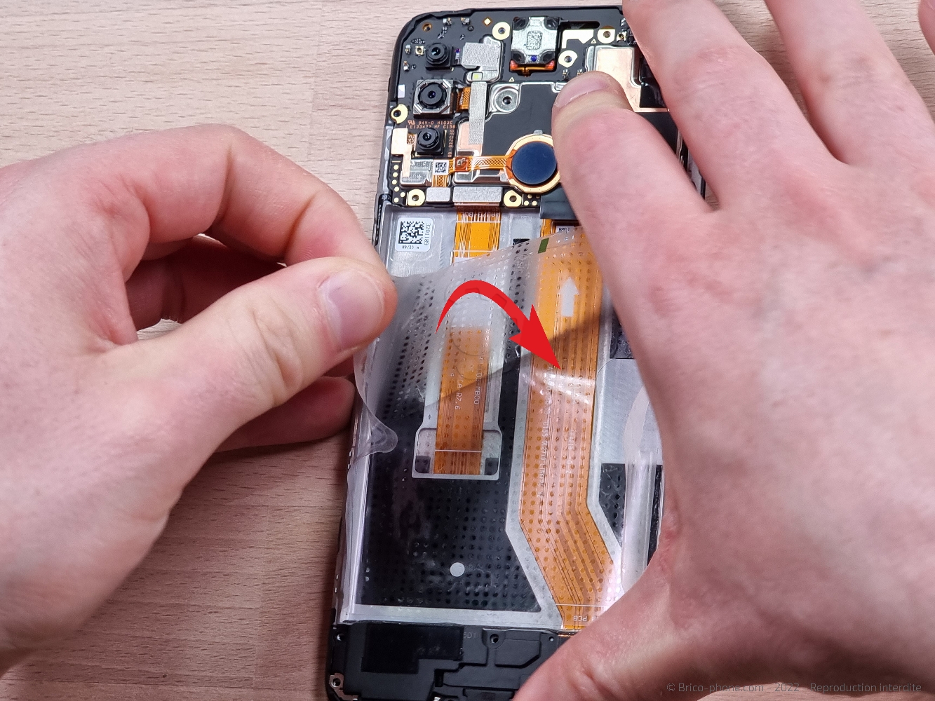 Changement de batterie sur A53S photo 1