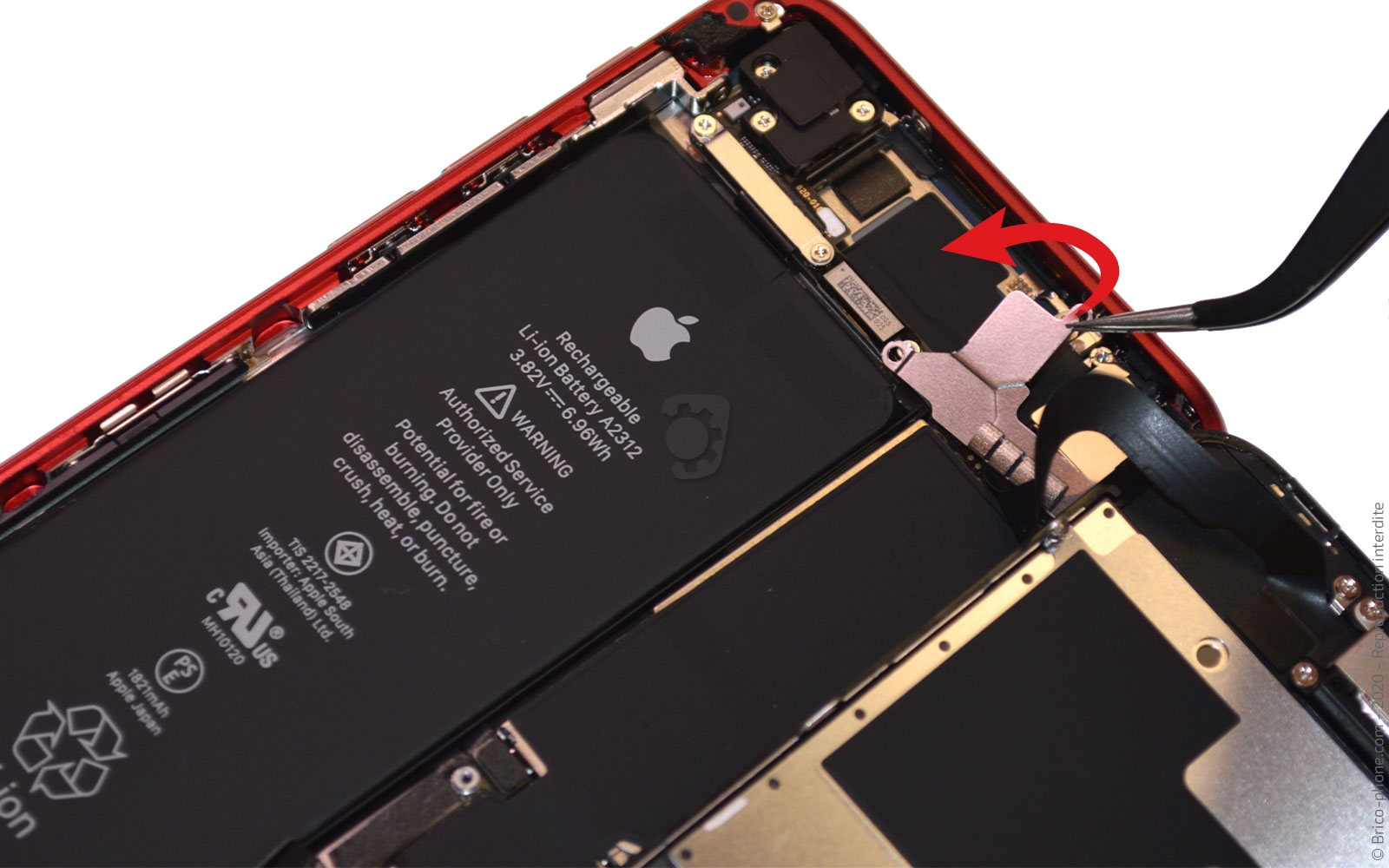 Démontage complet sur iPhone SE 2022 photo 2